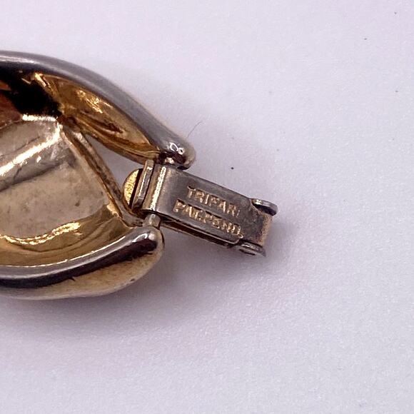 Trifari Chunky Panel Bracelet 7” - Picture 6 of 6